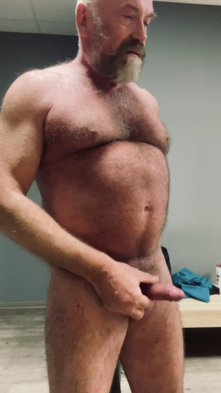 Exhibitionistman: Après la douche