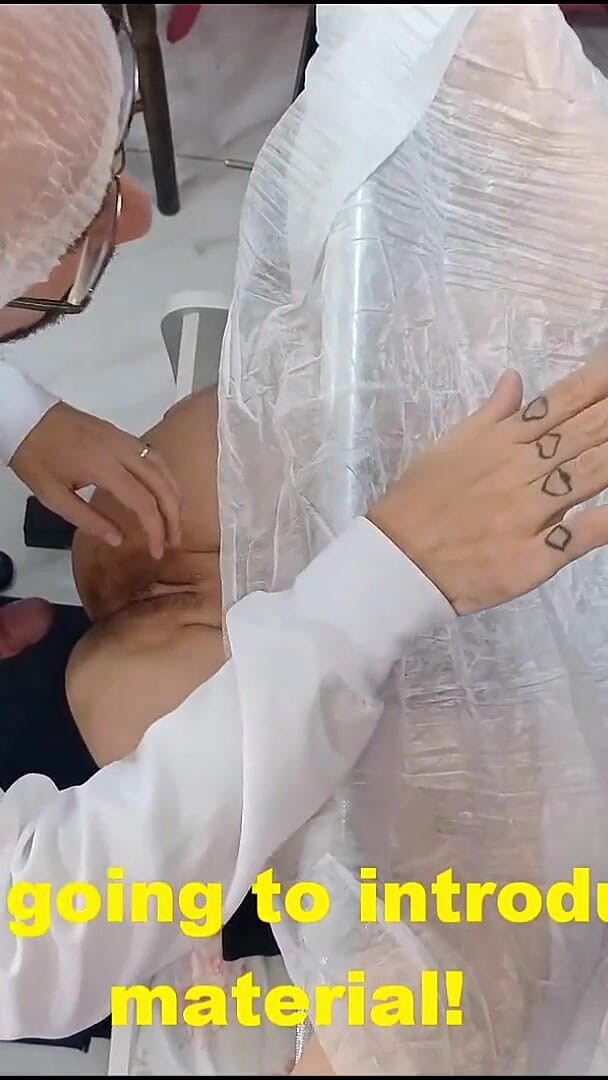 Gynecologist Examiner of Wet Pussy! (Fanny squirting) Gynecologist Examiner of Wet Pussy! (Fanny squirting)
