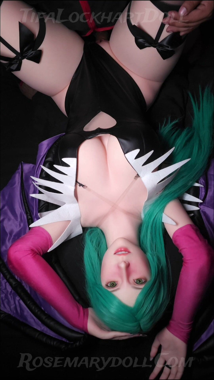 Tifa Lockhart doll: Aerith X Morrigan Darkstaklers Cosplay