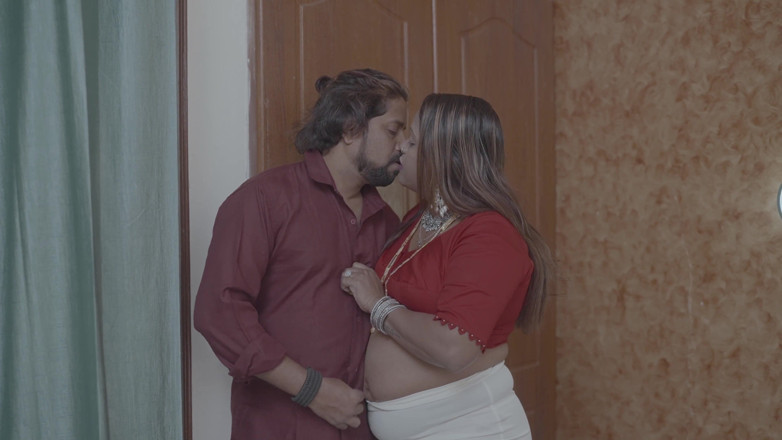 HotMaal69: Une tatie indienne sexy séduit son voisin et reçoit une...