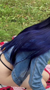 Seks awam dengan orang asing panas di hutan, pelacur menunjukkan payudara besar sempurna, creampie