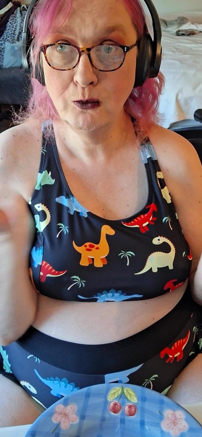 Princess Udders: Dinosaur Girl Eats Breakfast!