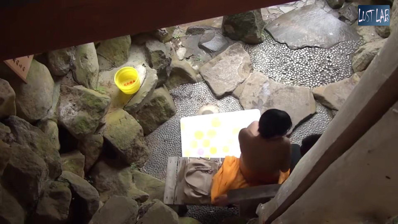 Lust JAV lab: 春药温泉水加热身体直到束缚完全崩溃 第1部分