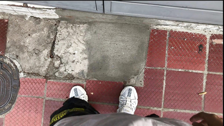 TUflacasex: Моя зведена сестра вітає мене в будинку наших батьків, і ми в кінцевому підсумку трахаємося