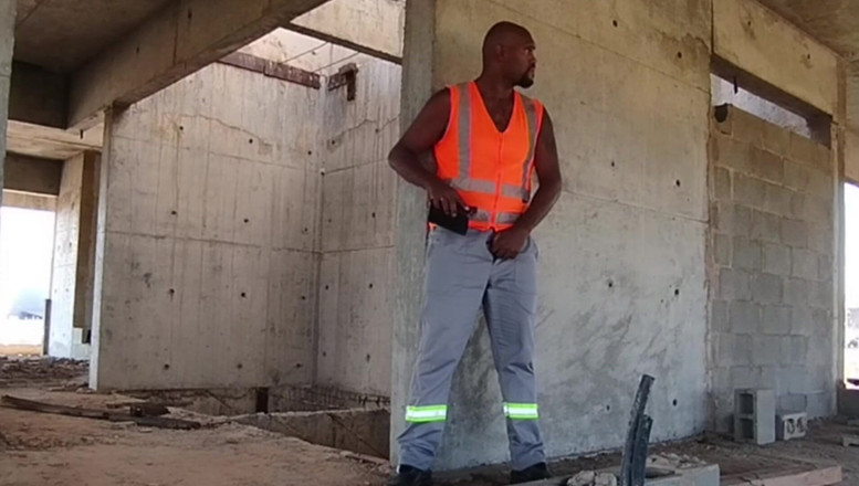 TheBlacKHunterr: Po práci jsem se zastavil na staveništi, abych se udělal