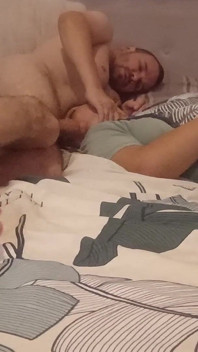 El Padrastro Me Folla Bien En Mi Boca Y Te Deja Entrar En Mi Boca Y Trago Semen