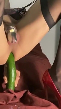 Anal seks yaparken ağır çekimde büyük boşalma
