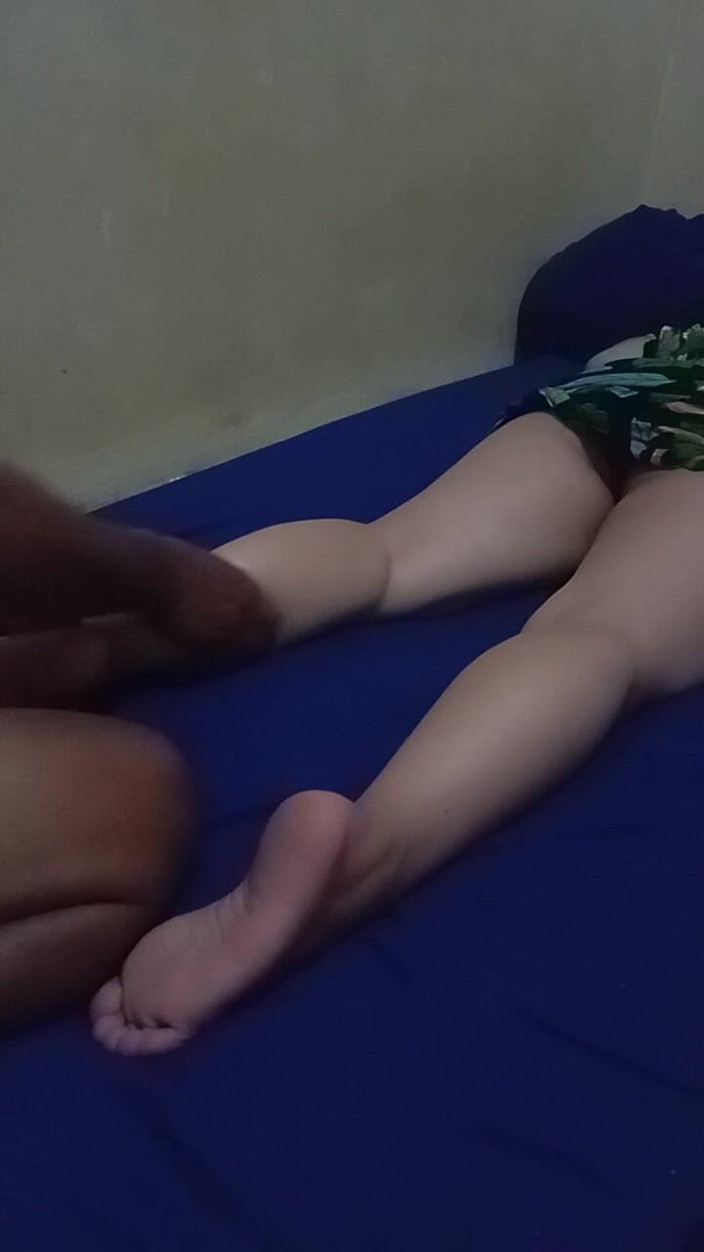 Angelina pop: Друг моей жены попросил меня удовлетворить ее, и мой Иттику согласился