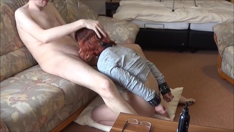 Slave Jenni: 호텔에서 굴욕을 당하고 정액으로 가득 찬 노예 2