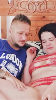 Czerwony kapturek uzyskiwanie trochę