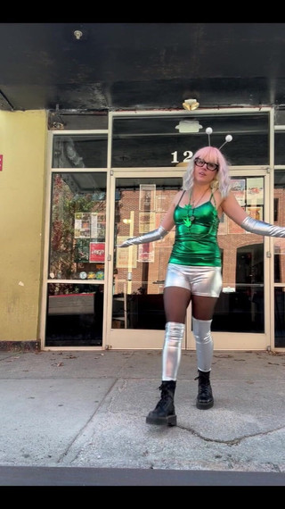 Suzy Wylde: Suzy Wylde Coming in Hot and Horny for This Fresh...