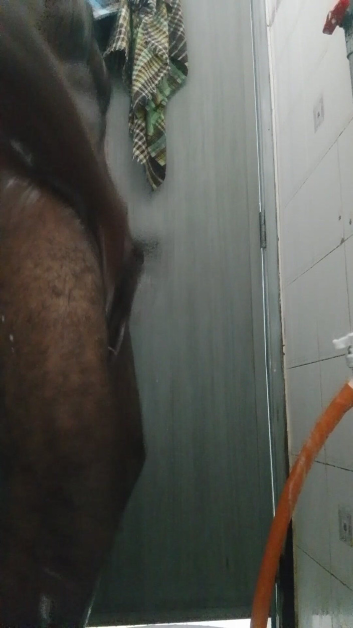 A Ovi: マスターベーション