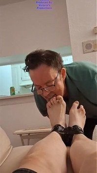 BBW Nurse Vicki Is Bond and Has Foot Tickling Part 1