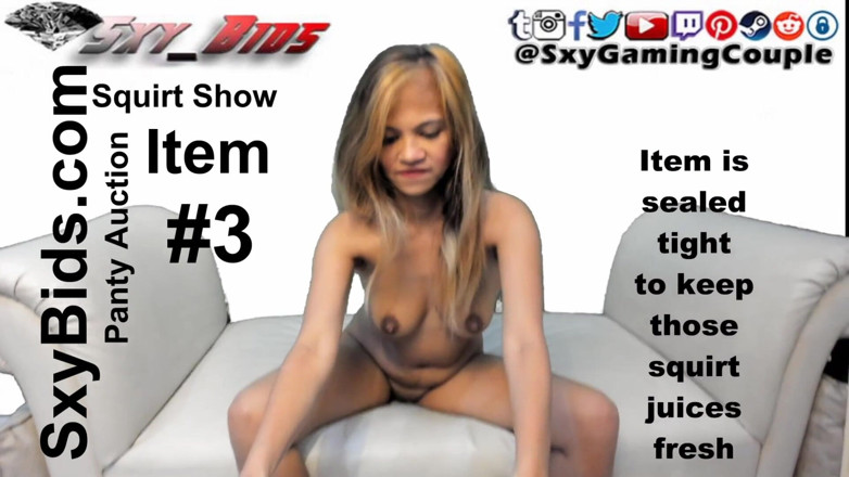 SexyGamingCouple: Hot Asian tells you what she wants you to do...