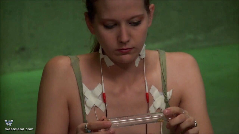 Wasteland: Agentura - BDSM výslech sex