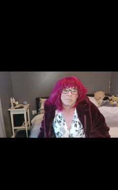 Juniperberi29: Mam nadzieję, że ci też się podoba ten strój