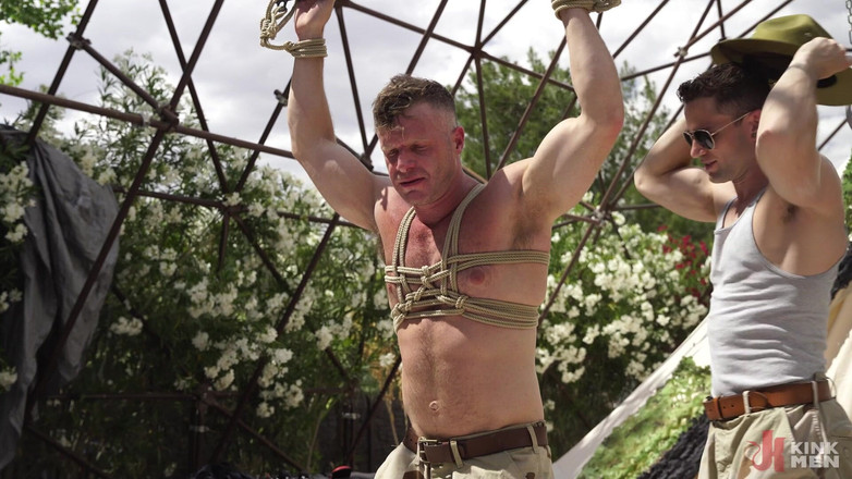 Taken rough: Brian Bonds ve Quin Quire acemi