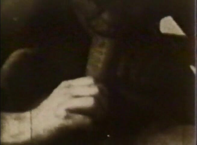 Alfacontent: Vintage whores sharing dick in threesome