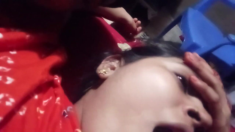 Desivideo: Bạn gái xinh đẹp Bangladesh