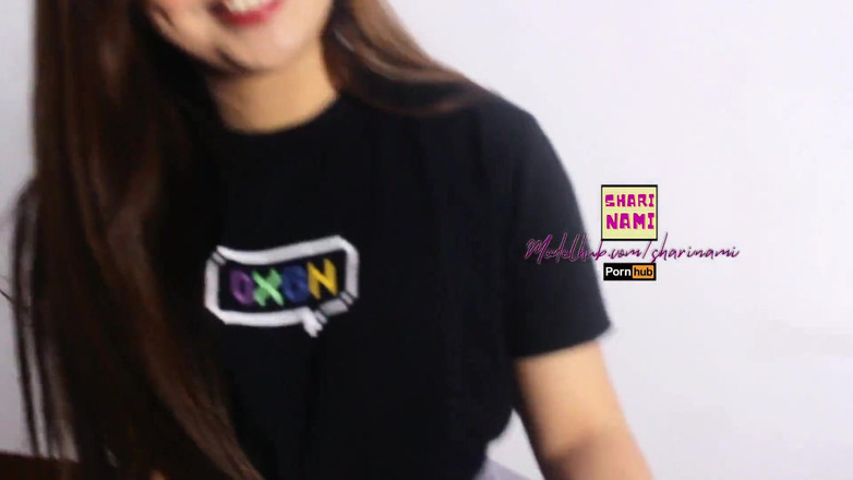 AsianSharinami: मेरी फिलीपीनी सबसे अच्छी दोस्त sharinami मुझे लंड हिलाना सिखाती है (लंड हिलाने के निर्देश/देखने का बिंदु)