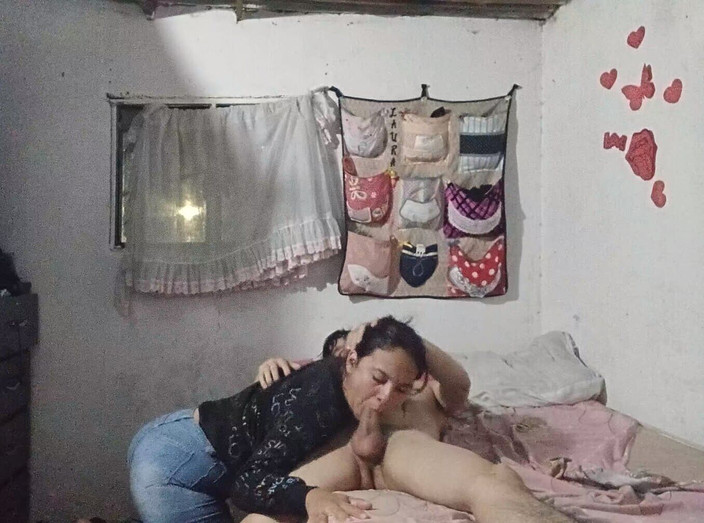 Artemisa74: Ibu tiri mengapa anda mula merakam telefon bimbit anda?? - Menenangkan...