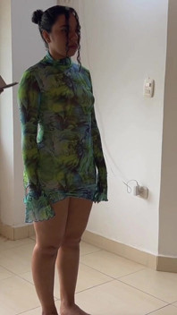 Realistyczna lalka w domu