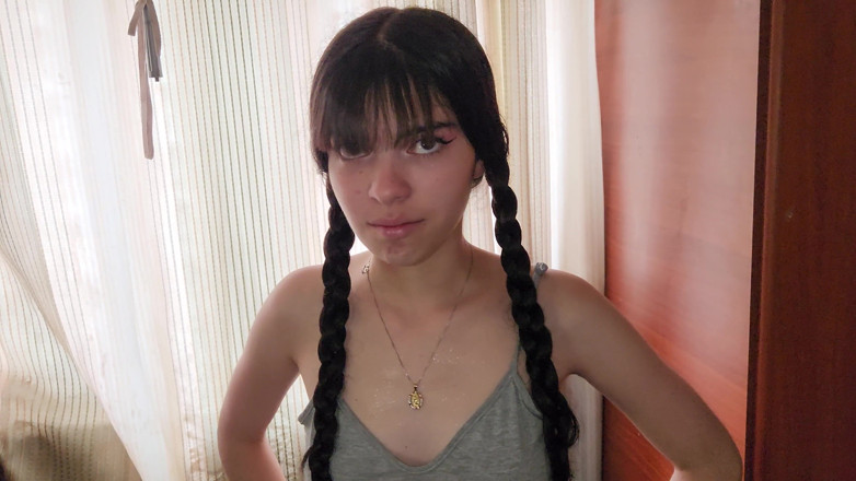 Jopy sex: Гермосу Лауру трахає її зведений брат