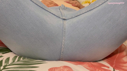 Your fantasy studio: Farting in jeans in different positions 2