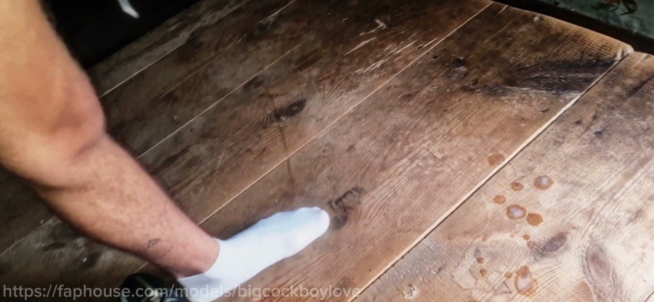 AlexGay: A Big-cocked Country Virgin Tasted a Stranger's Cum-covered Cock.