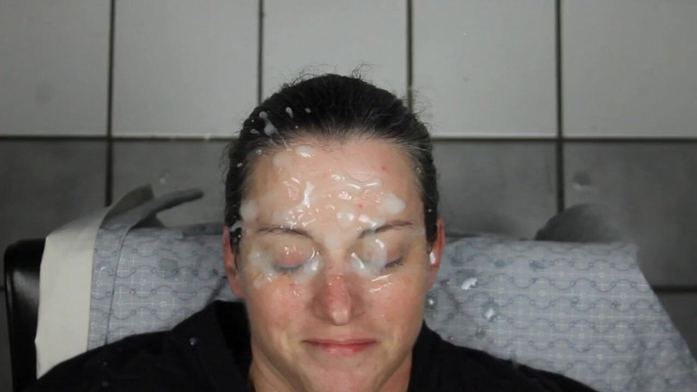 Dirty Dees: Брудні dees люблять камшоти на обличчя