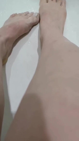 Erotic college: My fingers is so happy when have many cum