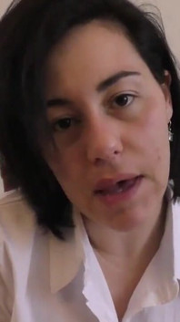 Danışmanın öğrencisinin büyük miktarda asılı ete aç kalması