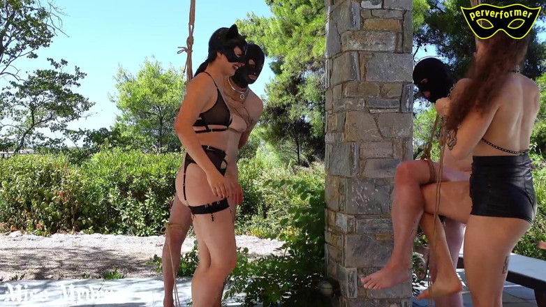 Miss Medea Mortelle: Lekce svazování se zvukem
