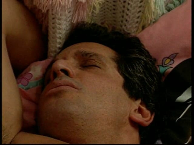 Meet and Fuck: Unchiul excitat și-a prins tânăra nepoată pe Hop mângâindu-i pizda