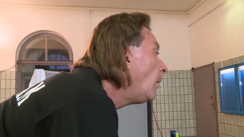 Deutschland porn: Submisivní zrzka ošukaná zezadu