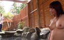 JAPAN IN LOVE: Beauté asiatique dévergondée, scène - 1 Japonaise mince à petits seins se fait...