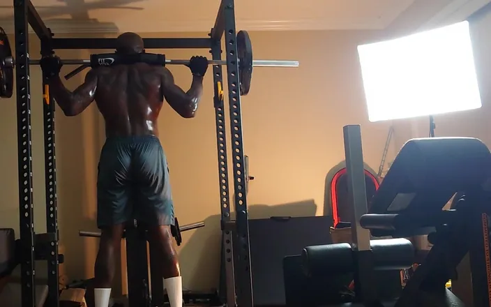 Hallelujah Johnson: Training in the Gym Ep. 15
