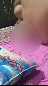 Kusum Bhabhi Romance with Boyfriend in Hotal Room