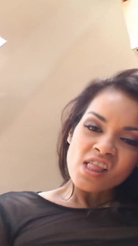 Daisy Marie：拉丁色情女王被迈克尔·斯特凡诺的大鸡巴干