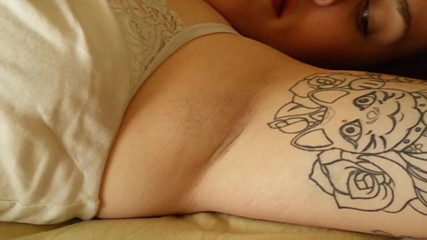Sexy Amateurz: Armpit fetish action