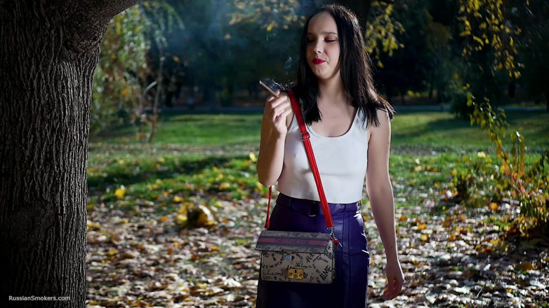 Russian Smokers: Anastasia