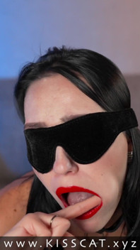 Brudna gadana gorąca brunetka z jękami