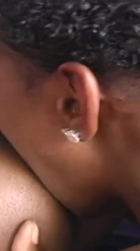 ห้องพักเด็กชาย - ฉาก 9