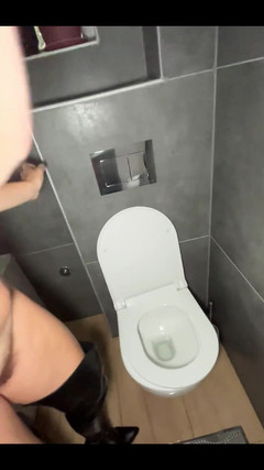 Crypto Mommy: Hluboké hrdlo