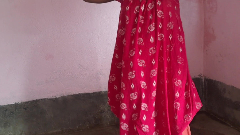 Sumaj: Nevlastní sestra se převléká