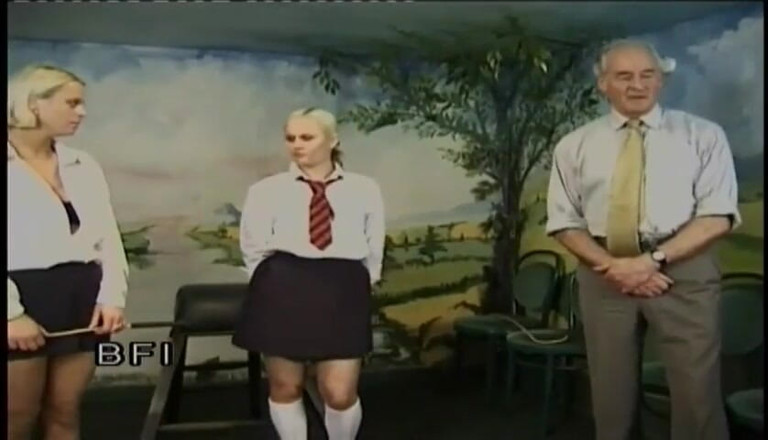 House of lords and mistresses in the spanking zone: 2020년 7월 22일