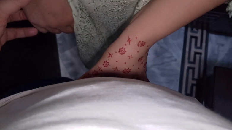 QueenbeautyQB: インドのぽっちゃりママが驚いて犯される