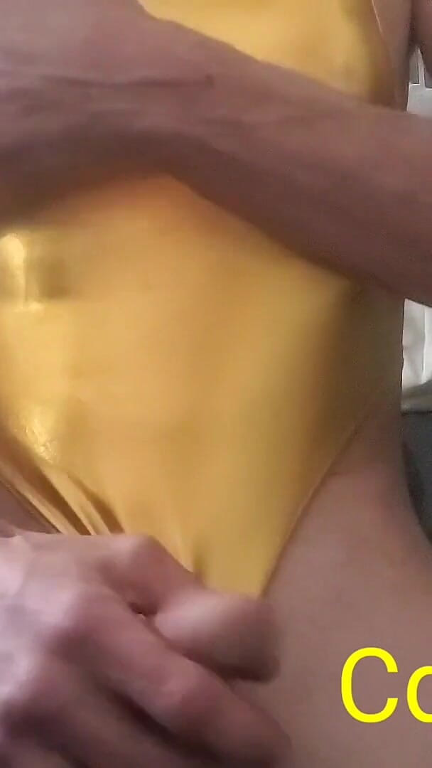 CD Michelle Wearing Gold Leotard (Feeling sexy today crosdressing) CD Michelle Wearing Gold Leotard (Feeling sexy today crosdressing)