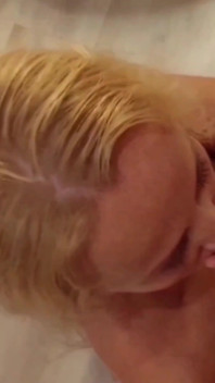 Esposa Madura Rubia Amateur Disfruta Del Sexo
