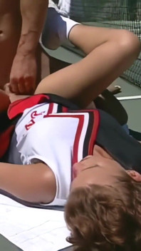 Kandierte Äpfel Werden Vom Großen Schwanz Des Tennismeisters Hart Gefickt